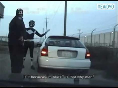 A­r­a­b­a­d­a­n­ ­Ç­ı­k­a­n­ ­P­o­w­e­r­ ­R­a­n­g­e­r­­i­n­ ­P­o­l­i­s­e­ ­S­a­l­d­ı­r­m­a­s­ı­